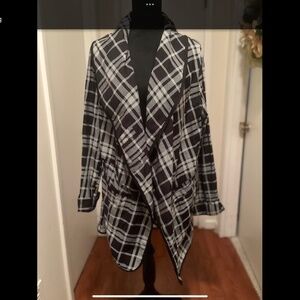 Black and white plaid long blazer. Vintage. Rosettes.